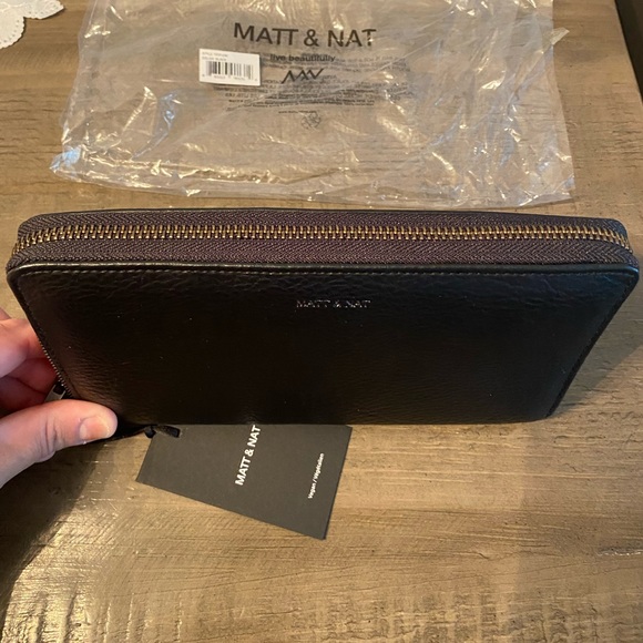 Matt & Nat Brand New wallet - Picture 2 of 6